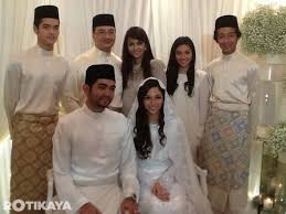 ﻿ how many of me? Anak Gadis Hishamuddin