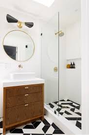 Unless you are one of the lucky ones, your bathroom is probably the average size which probably looks even smaller with all of the junk that finds it way behind the door. 10 Small Shower Ideas That Ll Make Your Bathroom Feel Spacious
