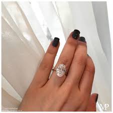 Introducing Our Newest Setting The De Solitaire Light Featuring A 6 Carat Oval C Nyc Engagement Rings Unique Engagement Rings Unique Diamond Engagement Rings