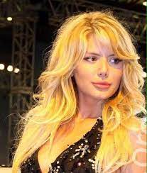 Aysun kayacı fan resmi facebook sayfasıdır. Aysun Kayaci Merhabalar Kalbleri Temiz Insanlar Facebook