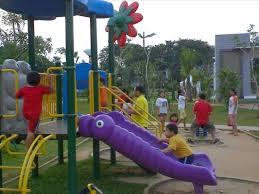 Mewarnai adalah aktivitas yang sangat bermanfaat bukan saja seru dan menyenangkan namun juga bisa membuat bakat dan kreativitas kita. 6 Tips Membuat Taman Bermain Anak Perum Kebon Agung Mas Rt 02 Rw 07