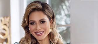 Кадрами с разбитым вдребезги автомобилем она поделилась в соцсетях. Golaya Bella Potemkina Rasskazala Kak Soblaznit Muzhchinu V Vannoj Foto Stolica Na Onego