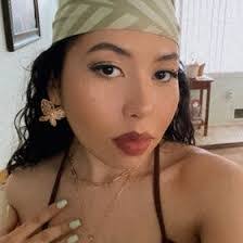 Natalie Burgos's Instagram, Twitter & Facebook