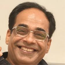 India's poor economy and democratic institutions