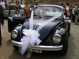 ¡si te gusta el mundo del motor esta es tu categoría! Decoracia N Auto De Novios Decoraciones De Coches De Boda Coches Para Bodas Decoracion De Carros