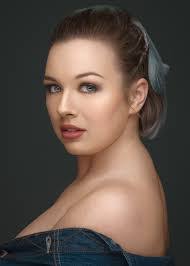 Kay Verity's Instagram, Twitter & Facebook