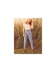 Stores with stock available, click in the logo to check store address and timetable Cigarette High Waist Jeans Ava Dnm B 336 Nouvelle Collection Femme Printemps Ete 2021 Reiko Jeans