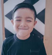 Semoga bisa membantu lo ya. 11 Ide Model Rambut Keren Dari Anak Selebriti Motherandbaby Co Id Line Today