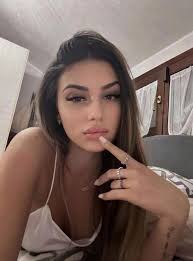 Add me 👉🏻 @jessyjesica55