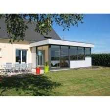 Extension A Toit Plat En Aluminium Avec Bandeau Acrotere En Partie Haute Et Bardage Bois Toit Plat Extension Maison Toit