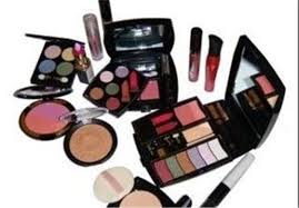 Image result for ‫لوازم آرایشی قاچاق‬‎