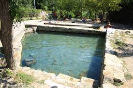 Location il casale è collocato nel comune di san casciano dei bagni (si), in posizione estremamente panoramica, difronte al centro termale fonteverde tuscan resort, inserit. Le Vasche Termali Di San Casciano Dei Bagni I Rintronauti Due Toscani In Viaggio