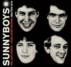 Jeremy Oxley's battle with schizophrenia won't stop Sunnyboys' final gig in  Wollongong