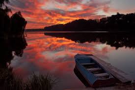 135,206 Beautiful Dawn Lake Stock Photos