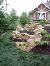 Bunter Hof 65 Mit Rock Makeover Ideen Hoflandschaften Bunter Hof 65 Mit Rock Makeover Ideen In 2020 Garten Landschaftsbau Garten Gartengestaltung