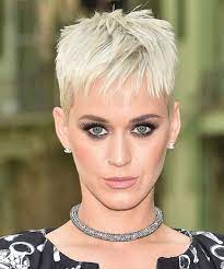 This kind of picture (the french bob and more wearable hair trends perfect for busy women hairstyle. Sehr Kurze Frisuren 2018 2019 Haarschnitt Kurz Haarschnitt Ideen Haarschnitt