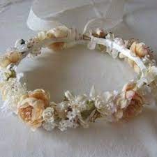 Escribe oracioneshermosas para ese maravilloso día. Pin De Anacarado Complementos Artesan En Complementos Ninas Primera Comunion Coronas De Primera Comunion Corona De Flores Casera Joyas Para Novias