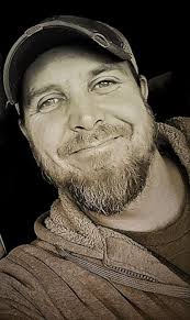 Chris Frizzell's Instagram, Twitter & Facebook