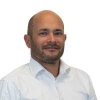 Pat Strauss's Instagram, Twitter & Facebook