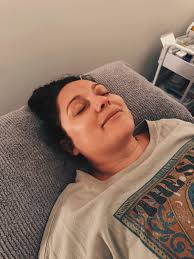 🍁 Have you ever wanted a superpower? Invincibility, invisibility,  telepathy, telekenisis, etc? Me too! Acupuncture cannot give you these,  however it can help with pain relief, digestion, sleep, anxiety, hormone  balance, fatigue,