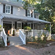 Your porch overhang may be blades are available for different types of metal and wood. 75 Beautiful Porch With An Awning Pictures Ideas July 2021 Houzz
