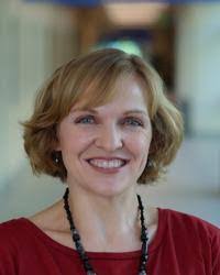 Elizabeth Huff's Instagram, Twitter & Facebook