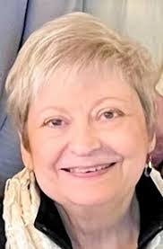 Paulette Bartlett's Instagram, Twitter & Facebook