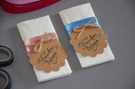 Welche angaben, texte, lieder gehören ins kirchenheft? Die 7 Besten Ideen Fur Freudentranen Taschentucher Diy Hochzeit