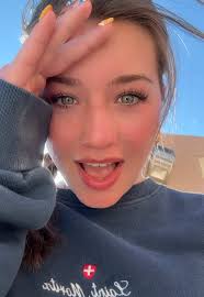 Bailey (@bailey.mcgraw)