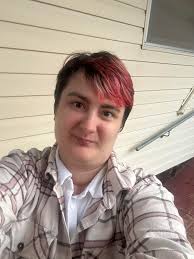 Hi there Firstly thanks for letting me join this group I hope to make a  friend or two 😁 I'm Megan 30 from NSW Australia Im a huge kpop fan 😆😂  don't