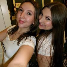 Liv (@_oliviaferro) • Instagram photos and videos