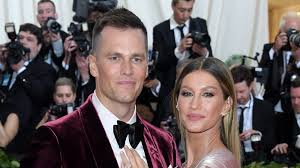Tom brady and his wife, gisele bündchen, don't kiss and tell the california native, who shares son benjamin, 10, and daughter vivian, 7, with the model and son jack, 13, with ex. Inside Gisele S Relationship With Tom Brady S Ex