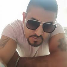 Profile for Roberto Ceron