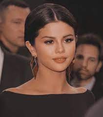 Selena gomez's complete dating history. Who Is Selena Gomez Dating Relationship Timeline Current Boyfriend 2021