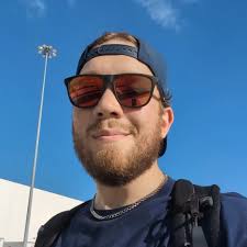 Can I swap cases for regular 4x4?