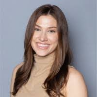 Amanda Geraghty's Instagram, Twitter & Facebook