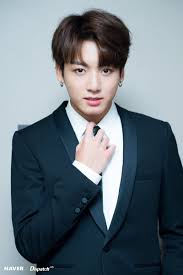 Jungkook, the bts' main vocalist, visited a restaurant and a bar in the itaewon neighbourhood with friends on april 25, the boyband's management . Jeonjungkook Bar Auf Twitter Summary Jungkook In Suits 1 ì •êµ­ Jungkook