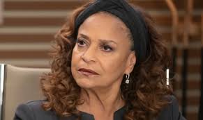 Spoiler alert: 🚨S20E10 Catherine Fox is acting so exceptionally strange in  season 20 and especially in the last episode that I suspect the writers at  GA are letting her brain tumor grow