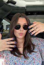 redid the polka dots 10 times to get them the right size 🫐 #nails #nailtok  #athomenails #foryoupage #gelnails #polkadotnails #summernails #fallnails