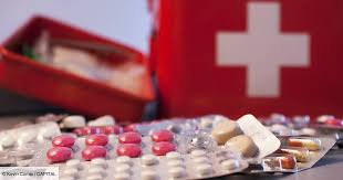 Ce bilan recense les médicaments qu'elle juge plus dangereux qu'utiles et qu'elle recommande d'écarter des soins. Smecta Maxilase Vicks Prescrire Devoile Sa Liste Des Medicaments Plus Dangereux Qu Utiles Capital Fr