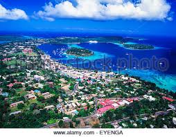 Eretoka (auch eretoka, retoka oder artok) ist eine unbewohnte insel des sudwestpazifischen inselstaats vanuatu und gehort zur inselgruppe der neuen hebriden. Luftaufnahme Uber Port Vila Der Hauptstadt Von Vanuatu Insel Efate Vanuatu Stockfotografie Alamy