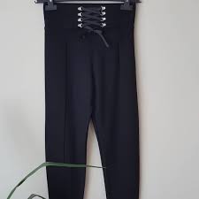 Celik Orgu Tayt Sadece 60 Tl Sweathsirth Sadece 80 Tl Kotmont Thopshop Bershka Tallyweijl Zara Butik Topshop Primark River In 2020 Fashion Pants Two Piece
