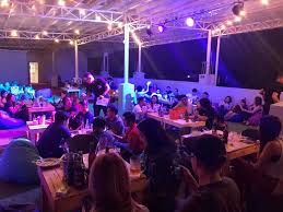 Jobs and maps for the b lifestyle complex/ bed and bath serviced suites in diversion road corner cuartero highway, jaro, iloilo city 5000 iloilo. Top 10 Rooftop Restaurants And Bars In Iloilo City Tayo Ph Life Portal Of The Philippines Ph