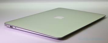 33.78 cm (13.3 inch) display. Macbook Air 13 Inch Review Mid 2012 Slashgear
