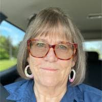 Jayne Parker's Instagram, Twitter & Facebook