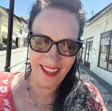 U zračnim udarima u blizini Damaska ubijeno je osam boraca...⤵️