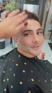 Queen Barber's Instagram, Twitter & Facebook