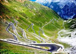 Grossglockner Pass In The Austrian Alps We Have Driven Up This Road But Beware Of The Motorbikes As T Road Trip Europe Beautiful Places To Visit Places To Go