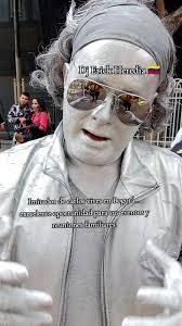 Imitador de Carlos vives en Bogotá.🪗🇨🇴 #djerickheredia🎧🇻🇪 #parati  #bogota #colombia #talentotiktok #envivo