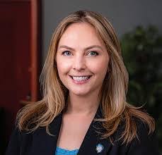 Kristi Powell's Instagram, Twitter & Facebook